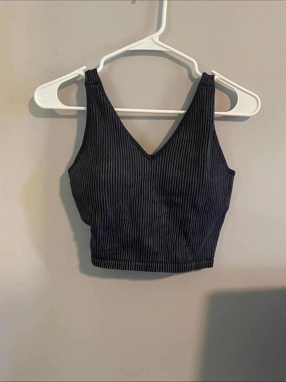 V-Neck Ribbed Crop Tank - Black